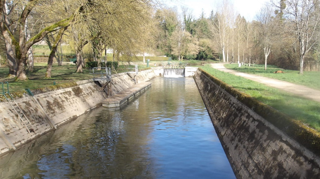 Marolles — Vue générale de l'écluse
