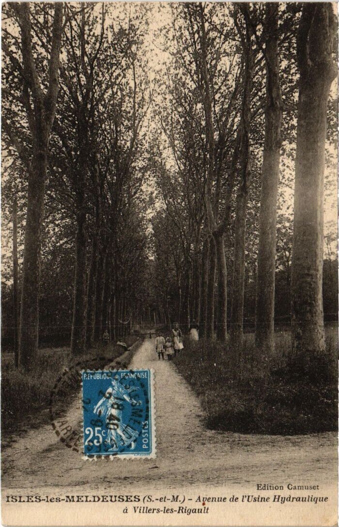 ISLES-LES-MELDEUSES - Avenue de l'Usine Hydraulique à Villers-les-Rigault